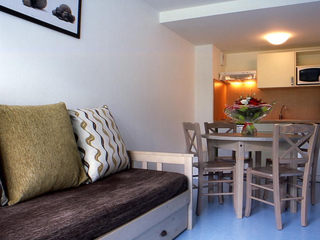 Lagrange Vacances Les Roches Douvres Saint-Briac-sur-Mer Room photo
