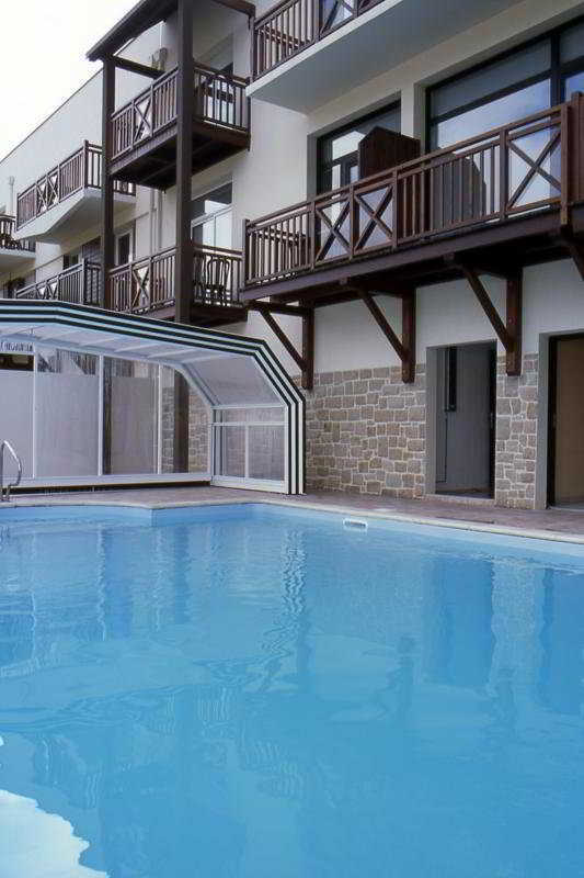 Lagrange Vacances Les Roches Douvres Saint-Briac-sur-Mer Exterior photo