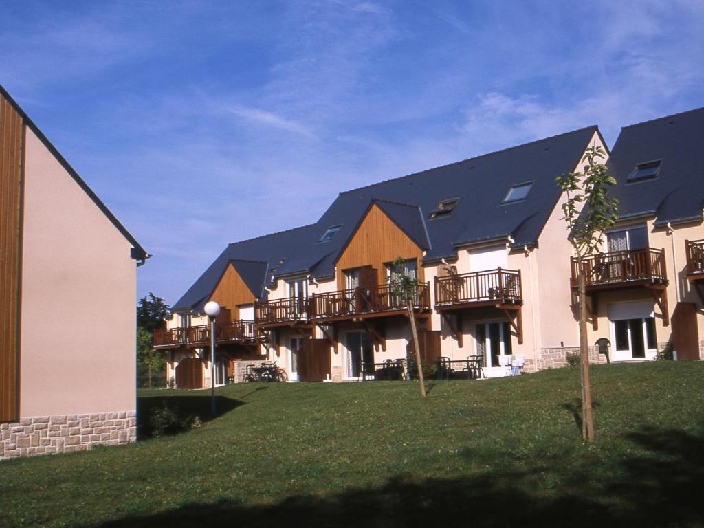 Lagrange Vacances Les Roches Douvres Saint-Briac-sur-Mer Exterior photo